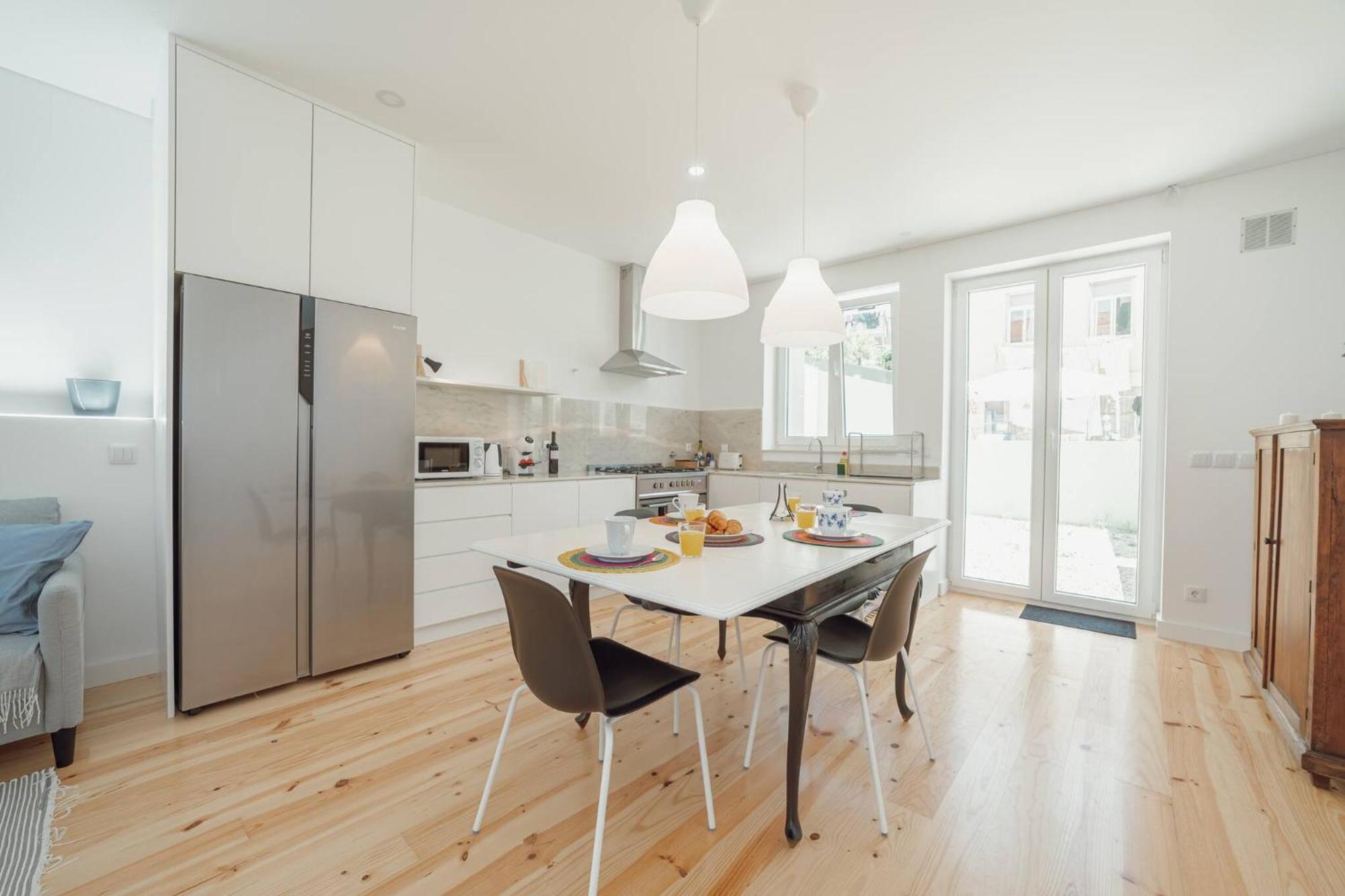 Modern Villa By Hosty ポルト エクステリア 写真
